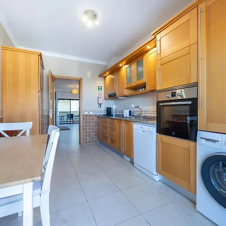 Bay Apartment